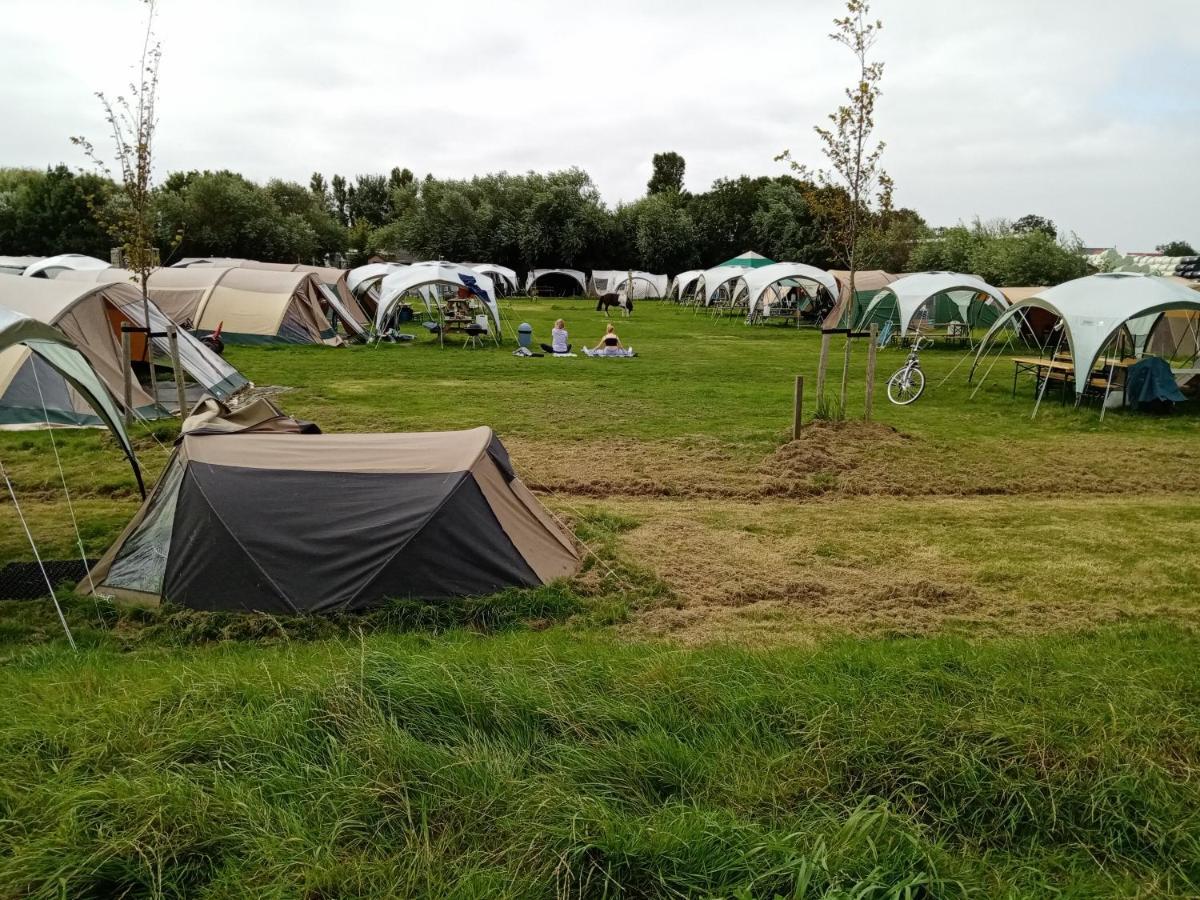 Familietent Sotterum, Ingericht Cornwerd ภายนอก รูปภาพ