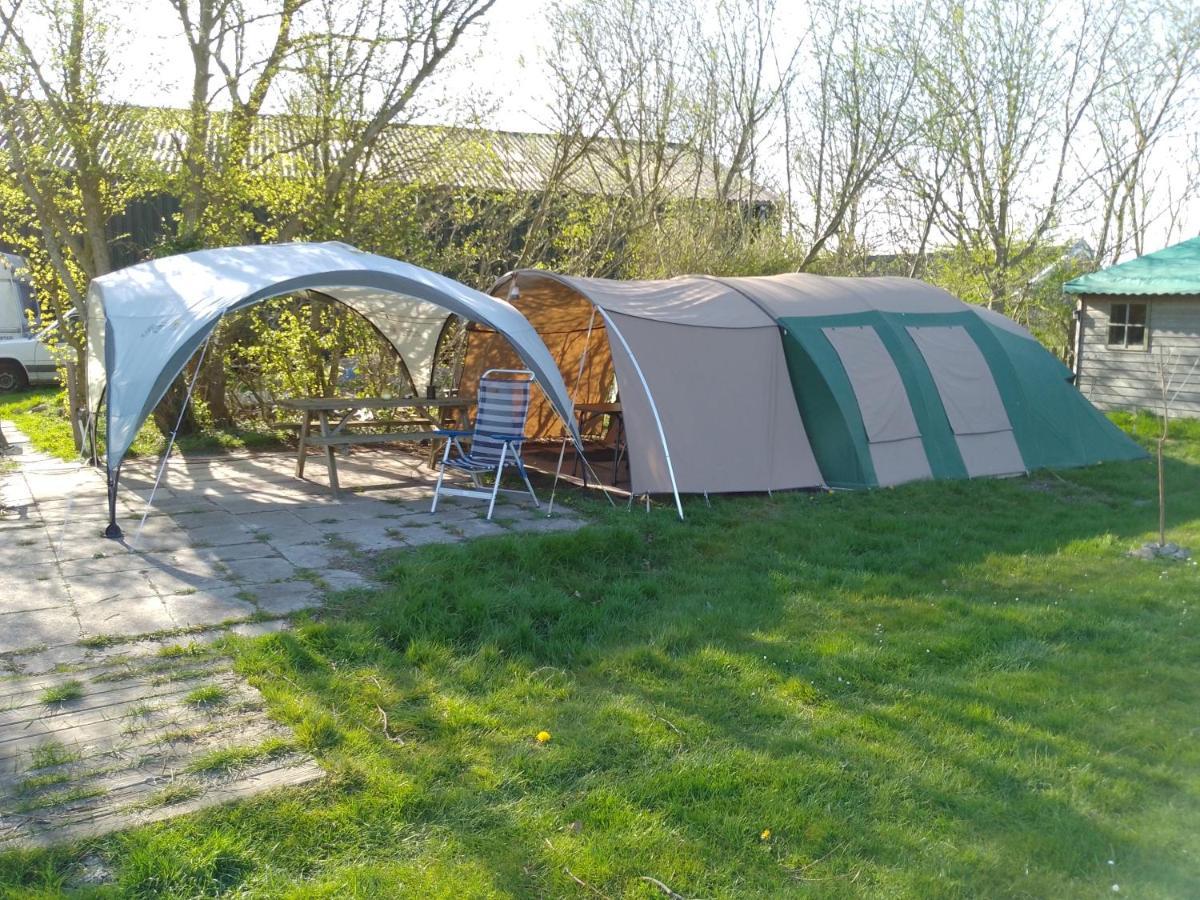 Familietent Sotterum, Ingericht Cornwerd ภายนอก รูปภาพ